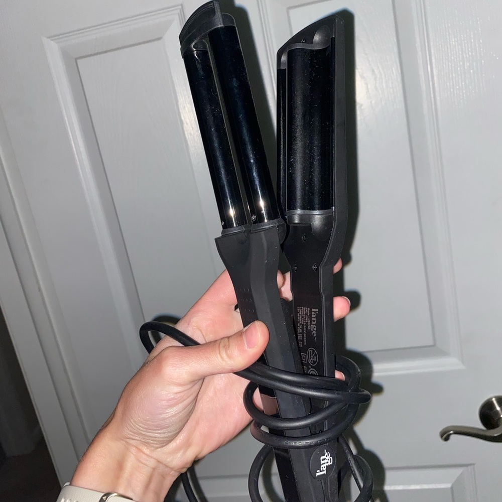 Lánge Le Waver 3 Barrel Titanium Waving Iron LIKE NEW